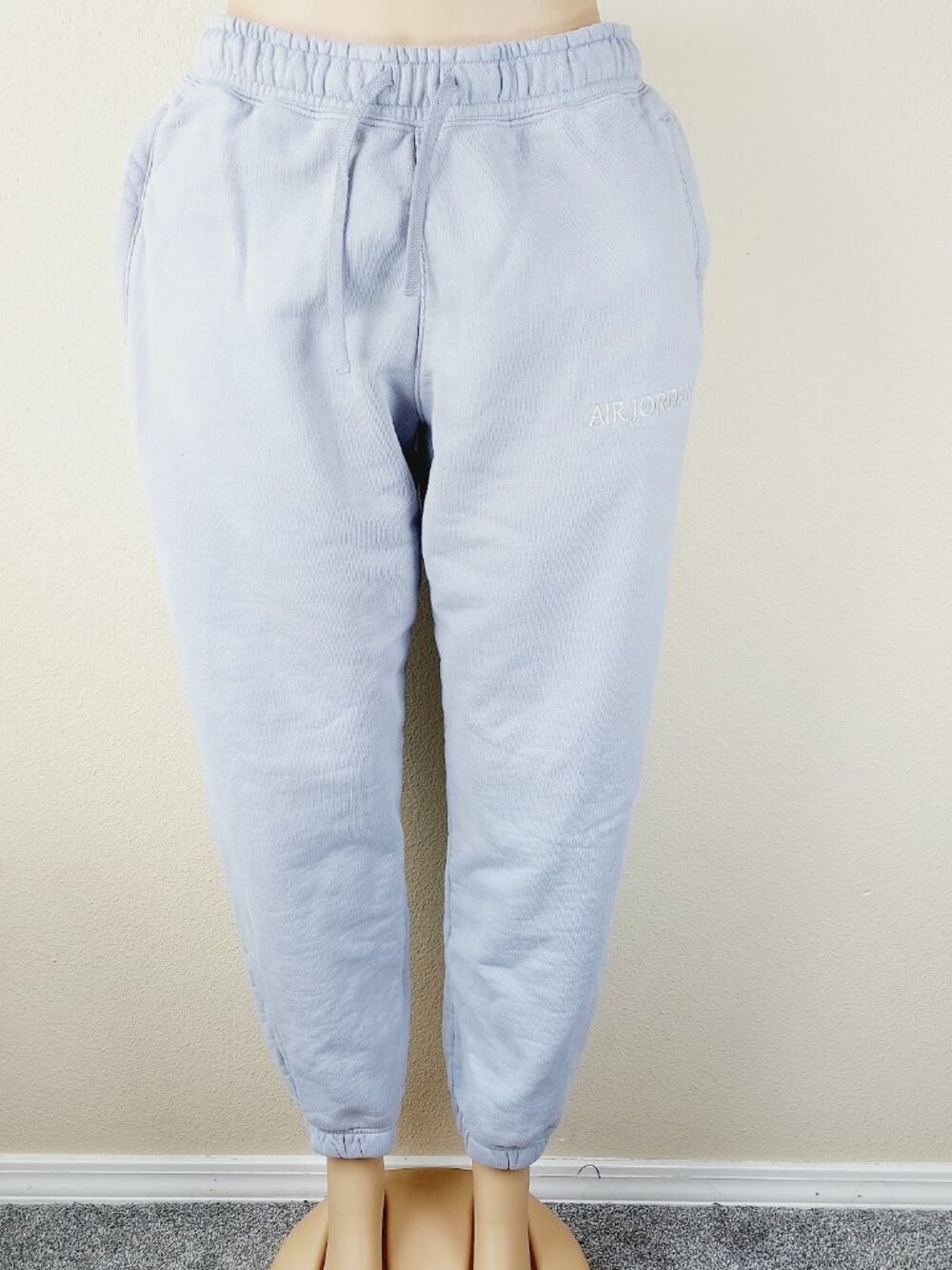 Jordan Women's Light Blue Brooklyn Fleece Tapered Leg Classic Jogger Pants Sz L - Picture 2 of 8